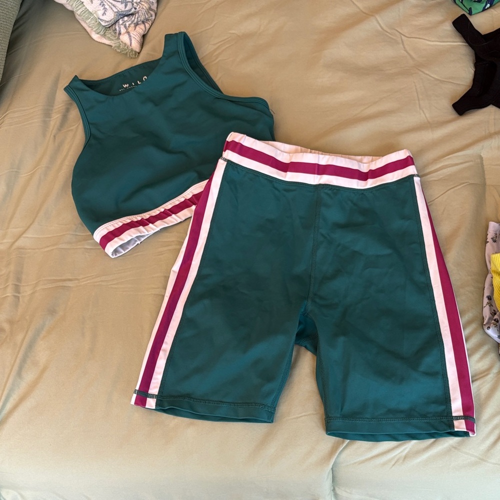Women’s Athletic Set with Striped Shorts